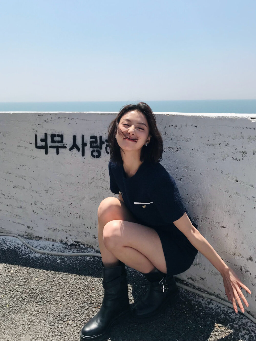 胡连馨海边旅游素颜自拍[8]