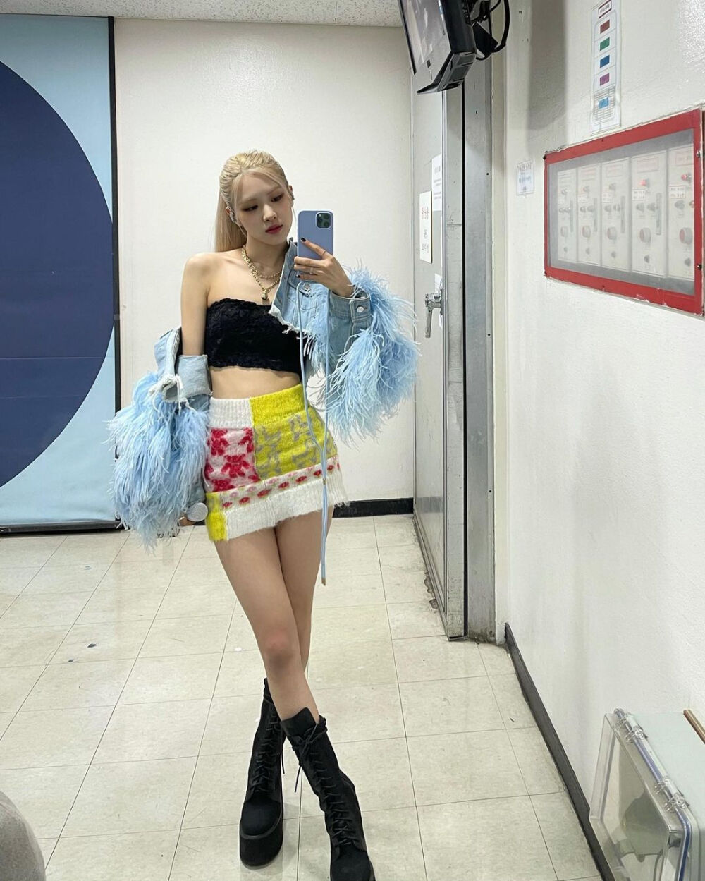 朴彩英素颜自拍街拍大长腿[6]