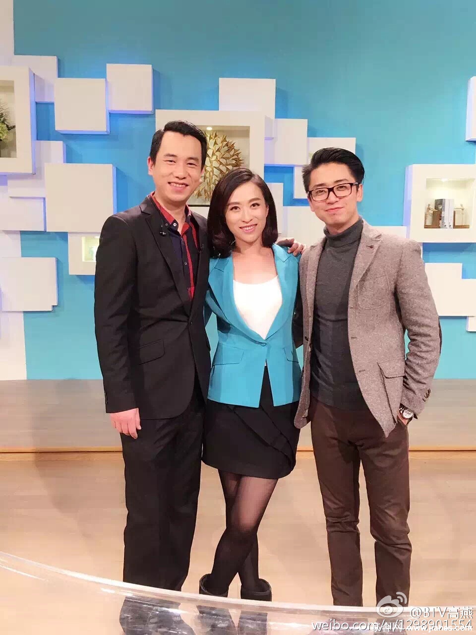 BTV女主持人(主播)高燕黑丝袜美腿高跟性感诱惑[4]