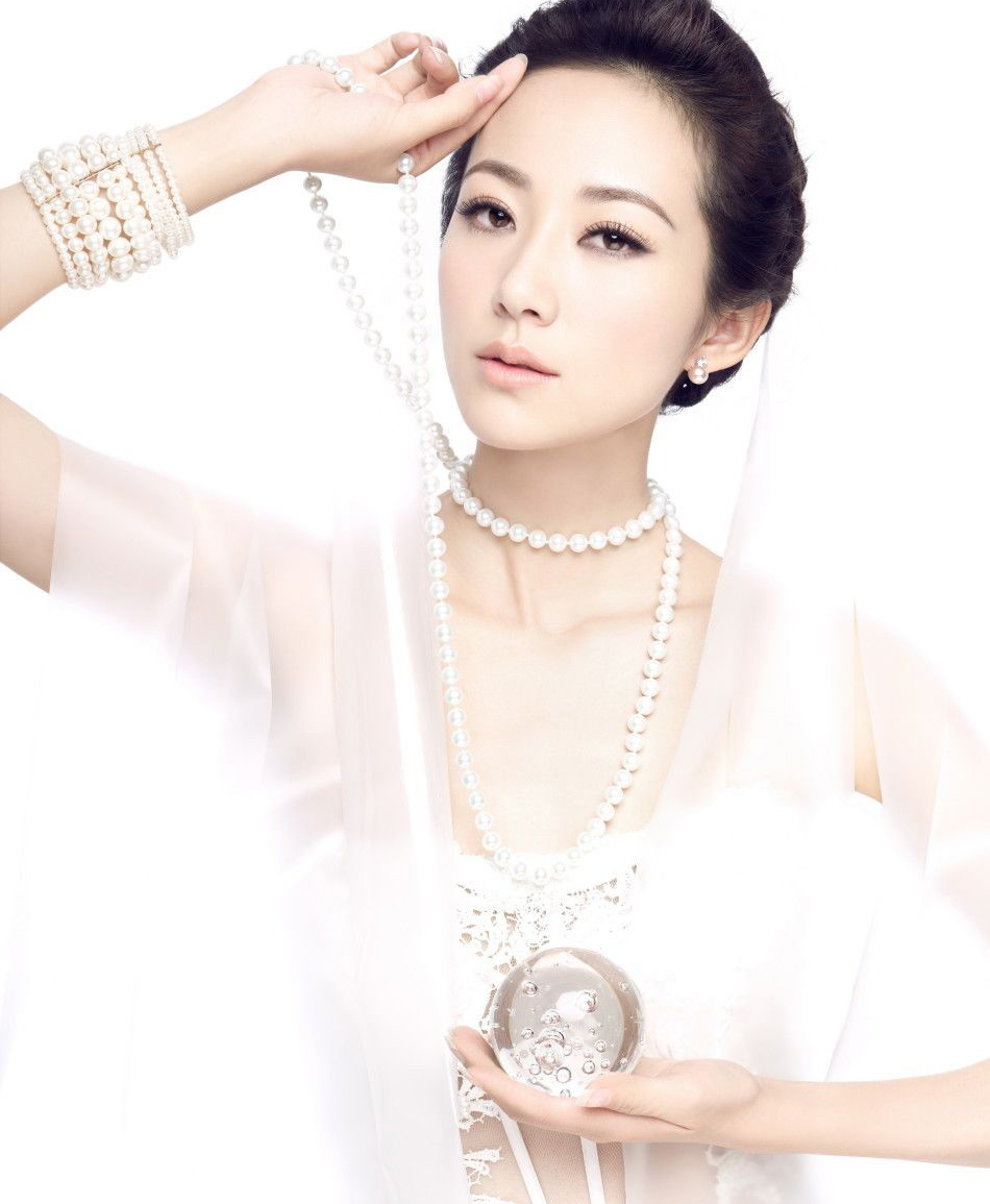 女神韩雪变身梦幻女神新娘妆绝美[6]