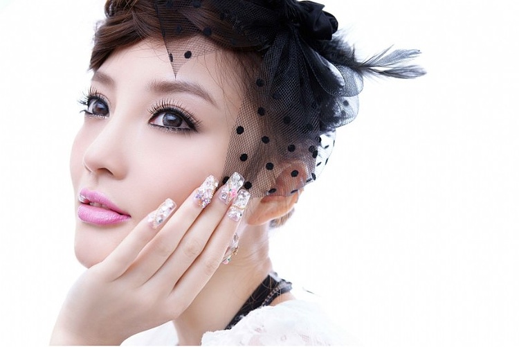 李小璐粉色裙装写真 纯美动人迷人唯美[2]