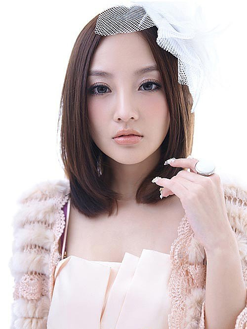 李小璐粉色裙装写真 纯美动人迷人唯美[6]