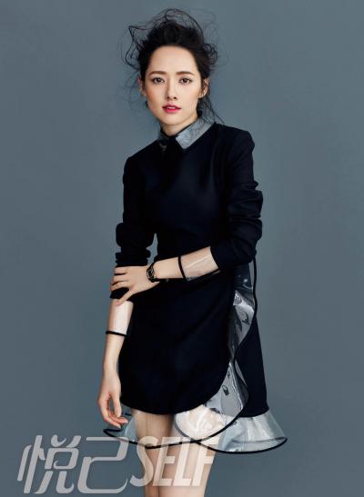 郭碧婷初冬硬朗写真 气质优雅大秀女神范儿
