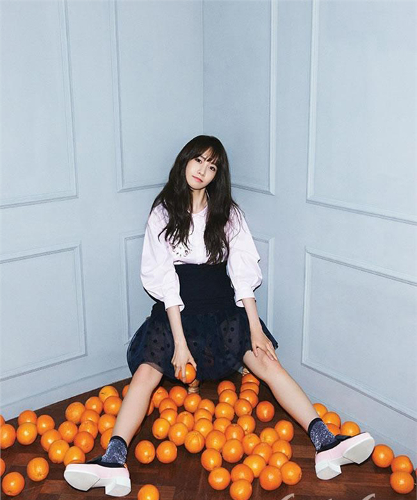 少女时代林允儿夏日最新时尚写真[6]