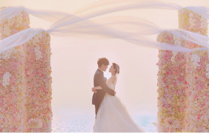 伊能静和秦昊浪漫幸福婚礼照[2]