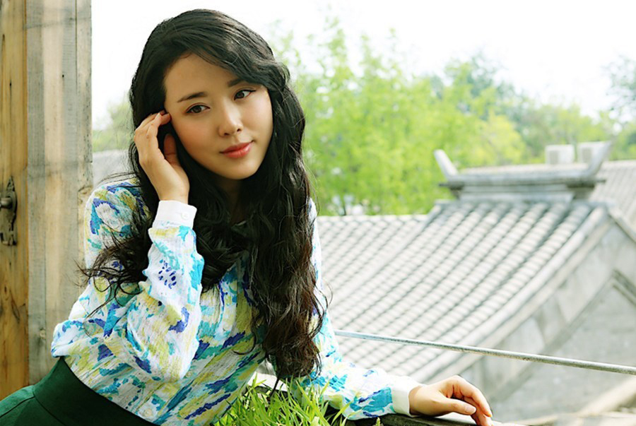 颜丹晨初春唯美写真[2]