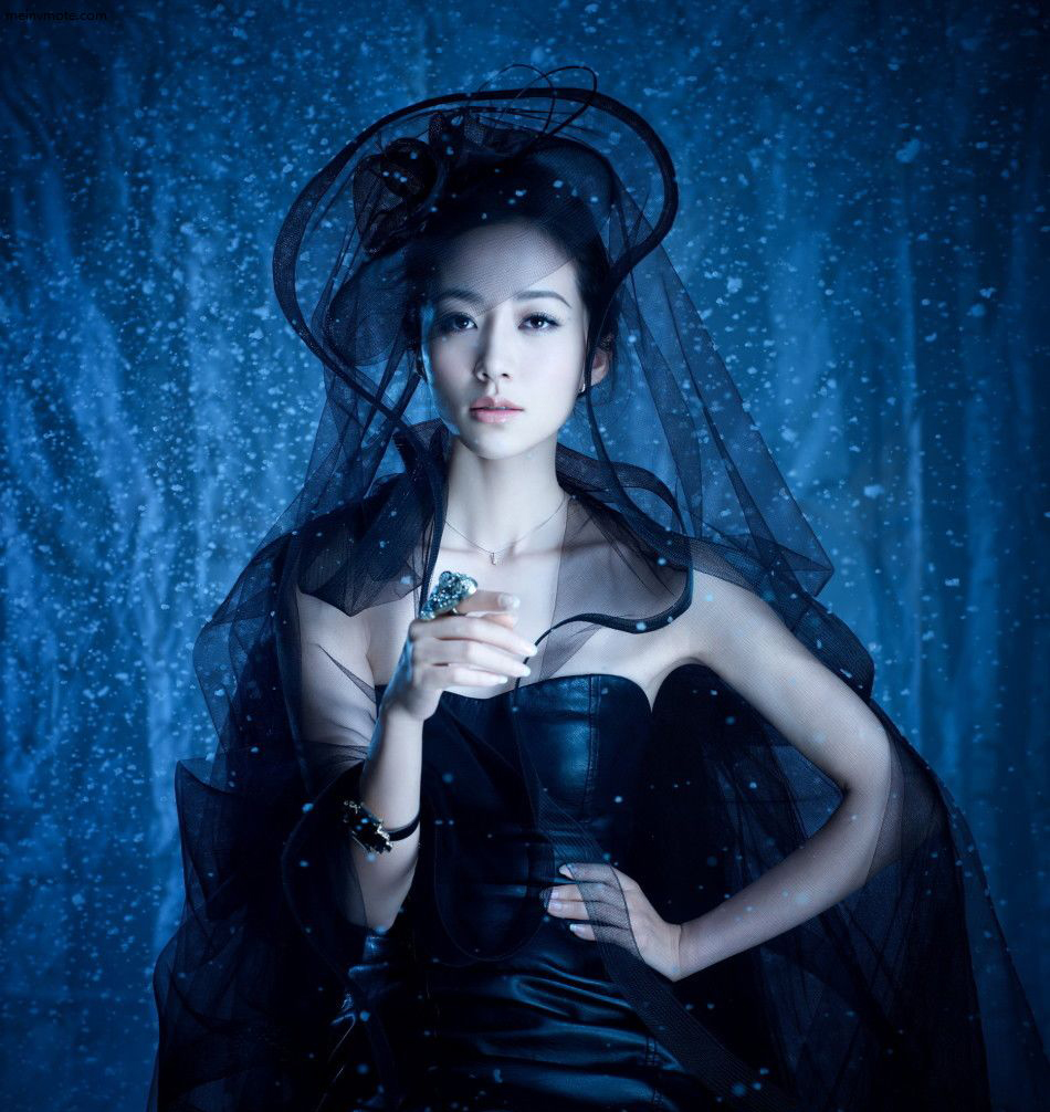 韩雪变身梦幻女神新娘妆[2]