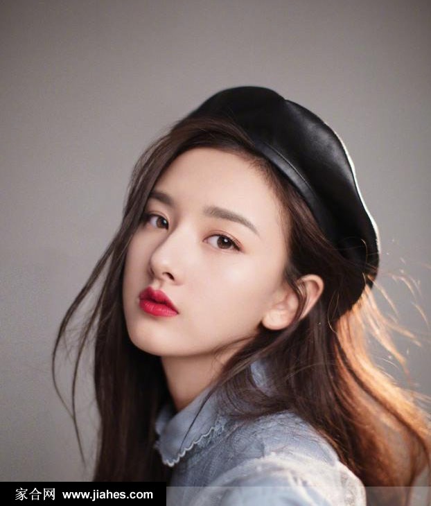 活泼灵动95后少女宋祖儿时尚写真[9]