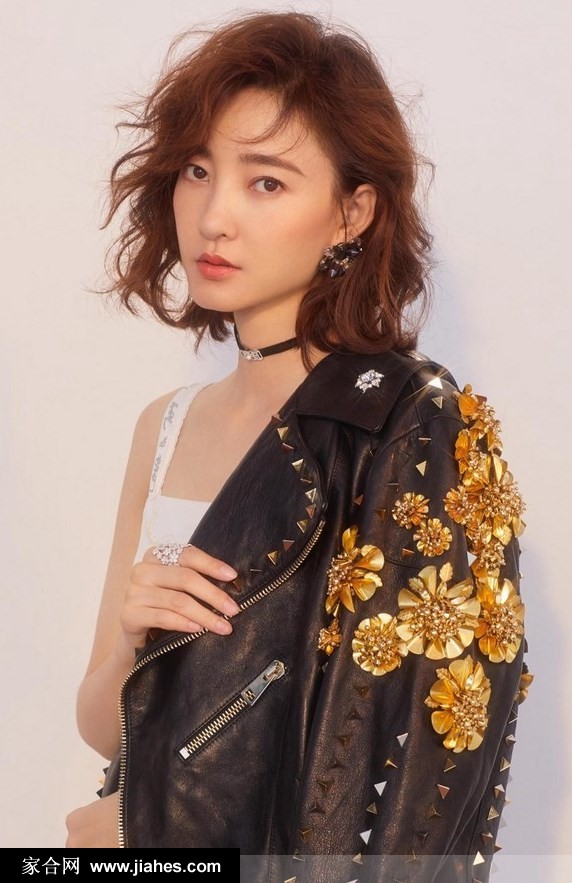 素颜女神王丽坤风格各异妆容精致气质如兰写真图片[4]