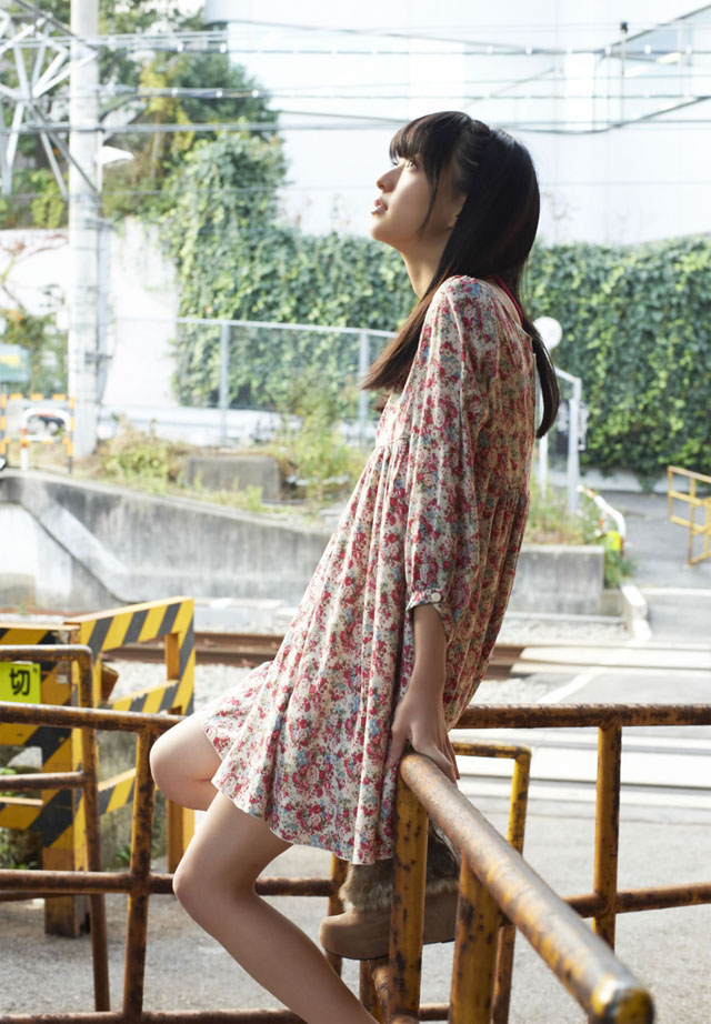 逢泽莉娜户外小清新美照[7]