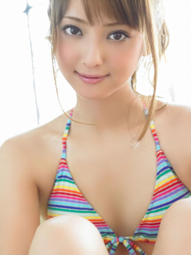 佐佐木希性感比基尼高清写真[8]