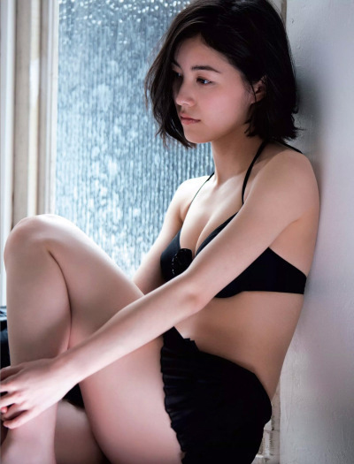 18岁少女松井珠理奈玩转型 可清纯可性感[5]