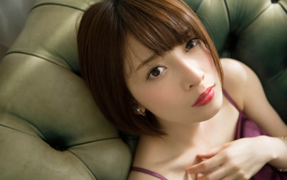 桥本奈奈未单薄睡衣性感诱人[4]