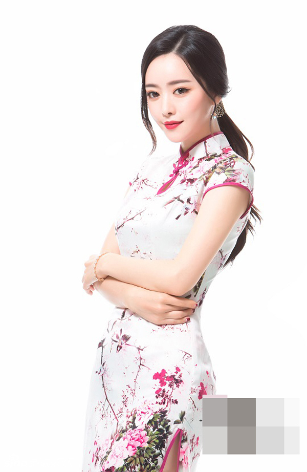 性感女星洪秀儿丰乳肥臀凹凸有致[4]