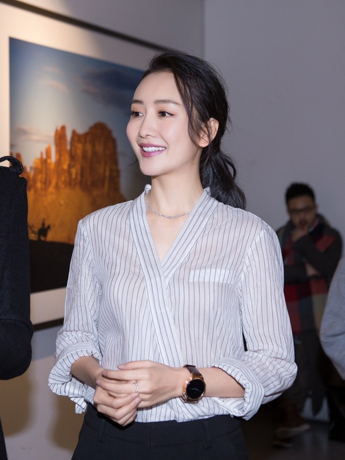 王鸥都市女人风尚写真曝光[3]