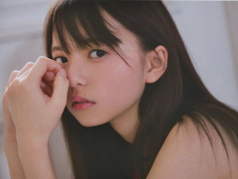 日系甜美女星斋藤飞鸟魅力动人写真[2]