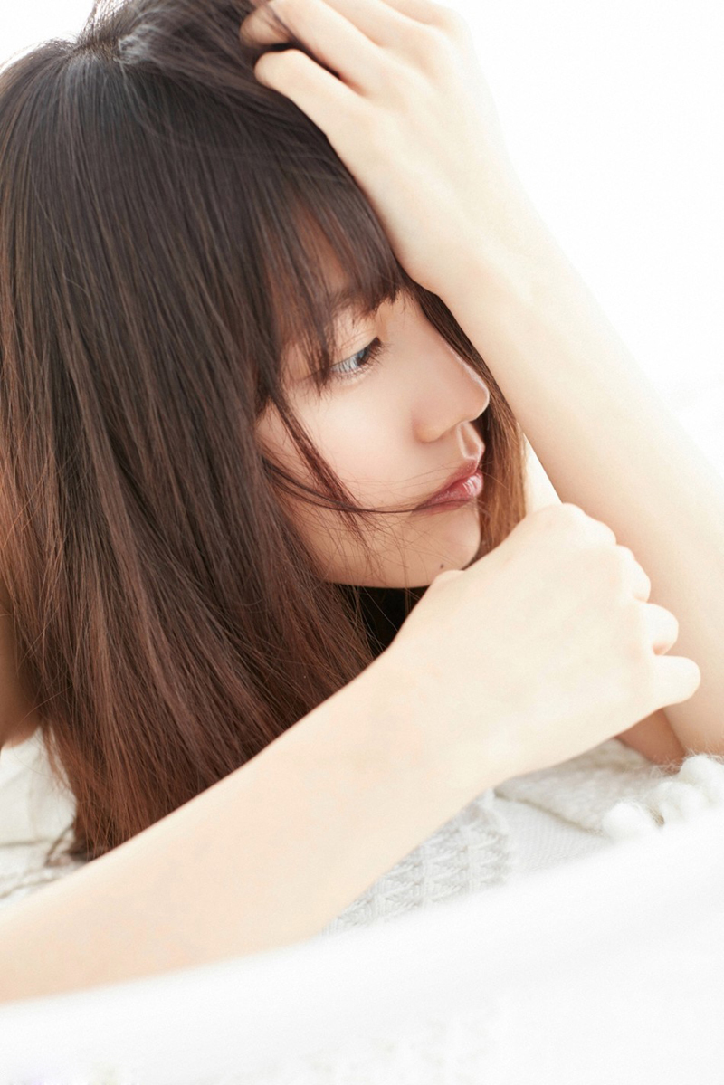 “日版奶茶妹”有村架纯闺房写真清纯可人[2]