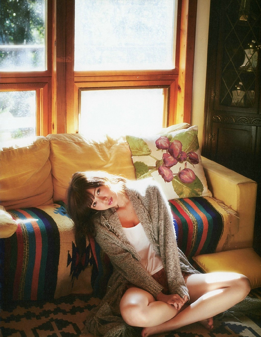 日本女星白石麻衣优先自然私房写真照[2]