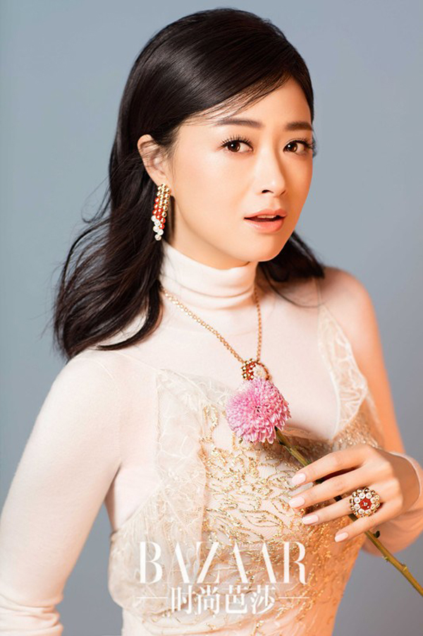 蒋欣清雅气质女星时尚大片曝光[5]