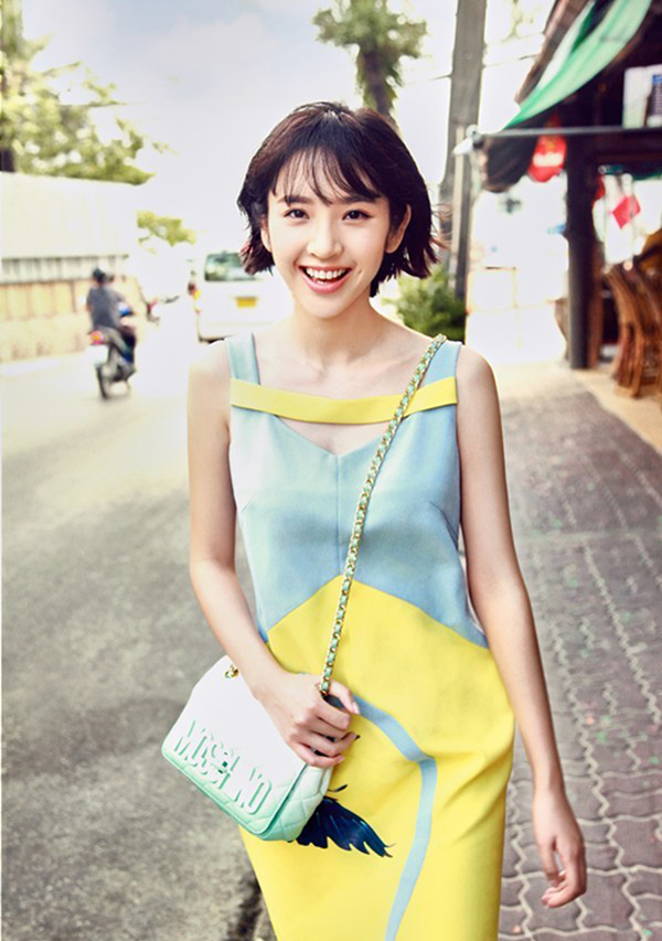 唐艺昕鬼马写真惹人爱甜美可爱[3]