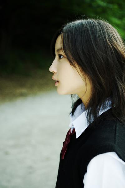 日本美女明星堀北真希清纯学生写真