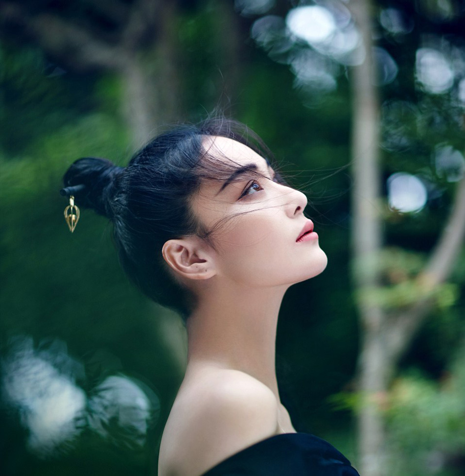 张馨予夏末古雅江湖美人妩媚写真[6]