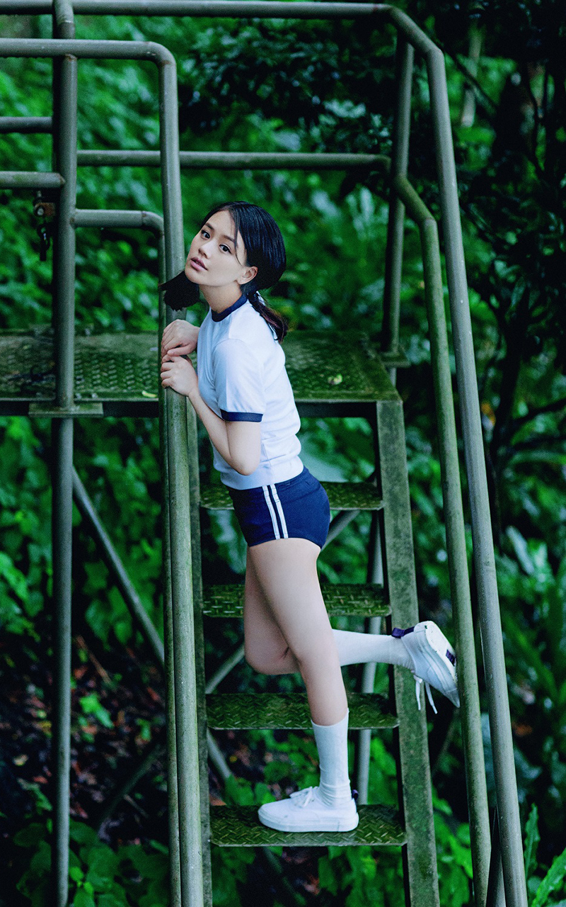 马思纯日系体操服清新写真[2]