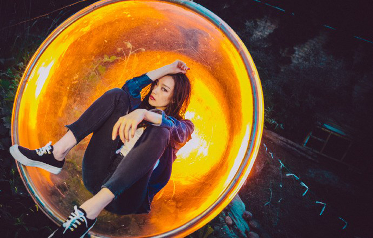 倪妮率性牛仔装束时尚风雅写真曝光[7]
