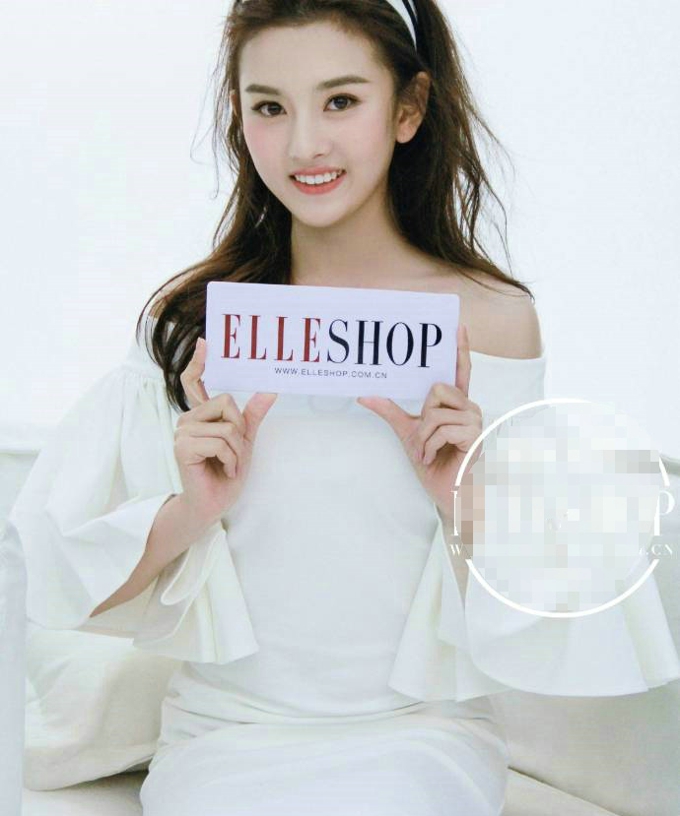 当年可爱的小哪吒 如今出落成楚楚动人的大美女 宋祖儿最近人气很高[2]