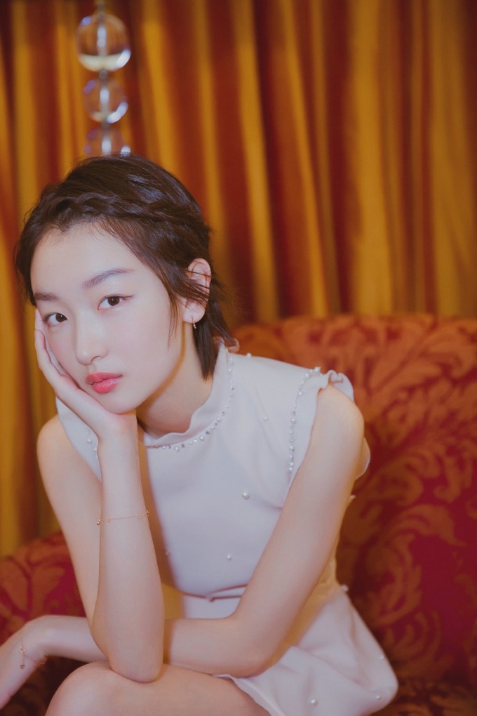 周冬雨获得金砖国家电影节最佳女主角[3]