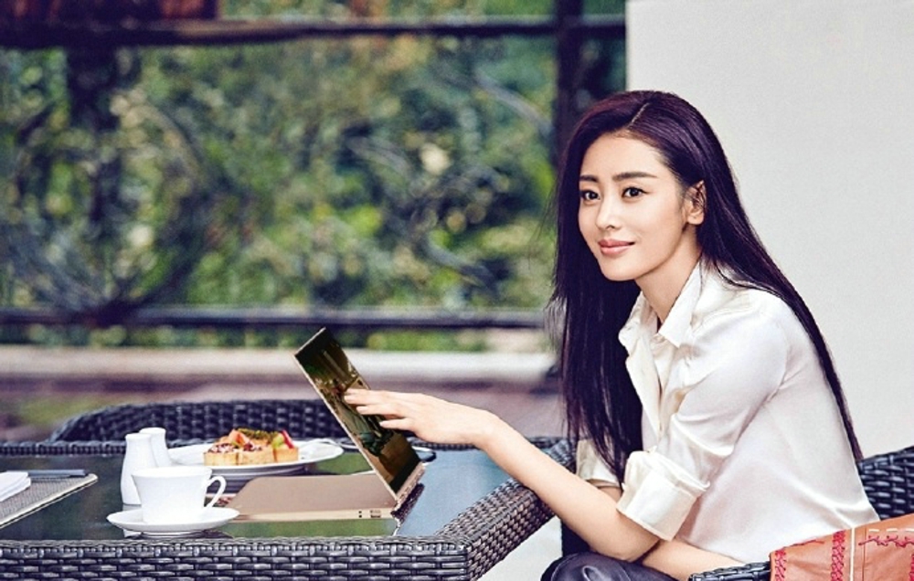 张天爱优雅写真 都市时尚女性职业精英之美[5]