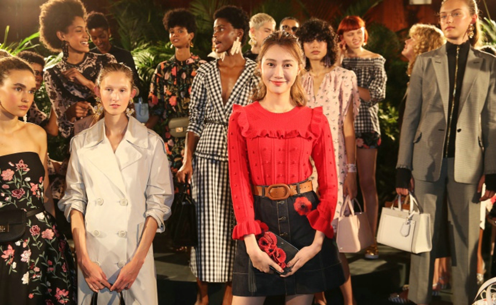 时尚女主播李斯羽现身Kate Spade[9]