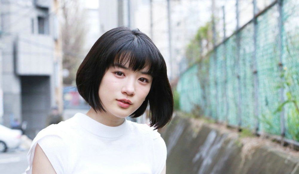 气质女星永野芽郁清纯迷人写真[9]