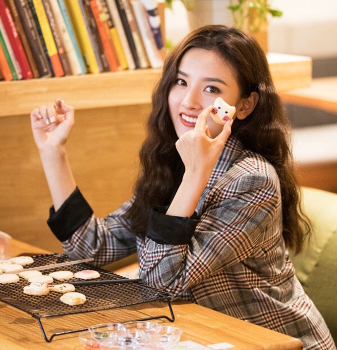 宋祖儿气质小花美得不像话[5]