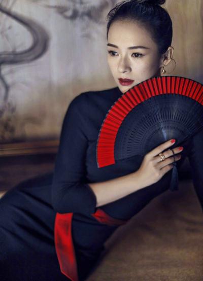 章子怡《时尚芭莎》九月刊上封面大片曝光 古典的中国韵味