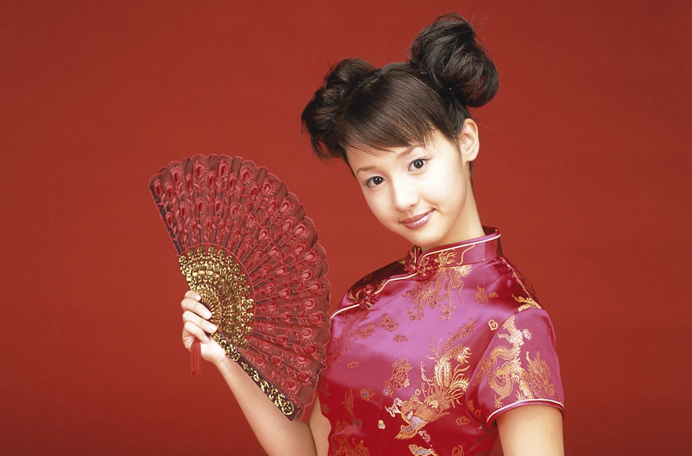 泽尻绘里香日本气质女神 性感迷人写真[5]