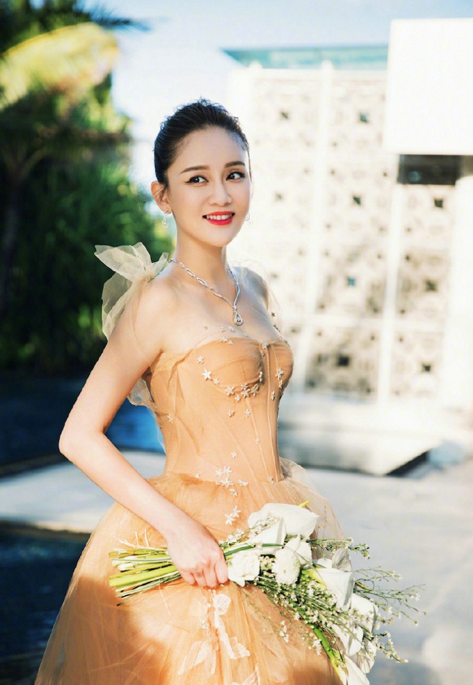 陈乔恩曝光一组仙气十足的婚纱写真大片[3]