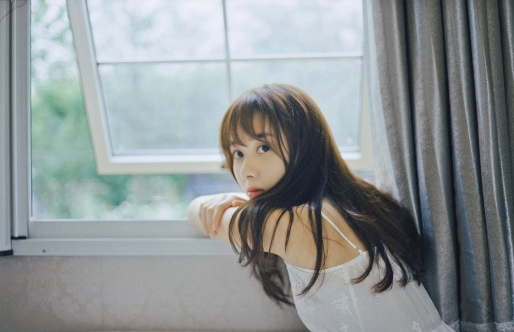 曹曦月唯美小清新户外写真[10]
