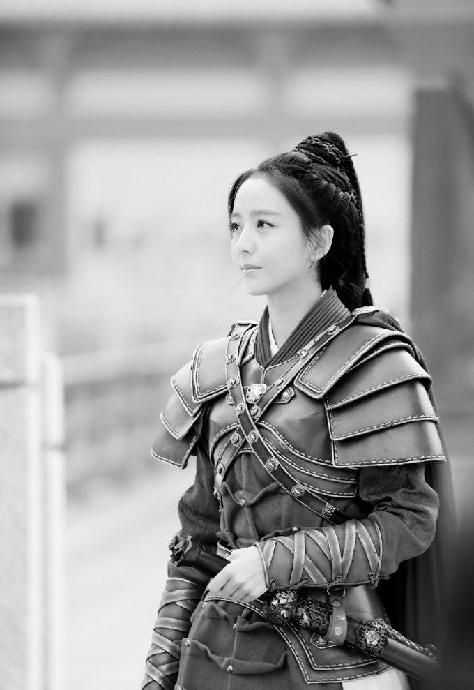 佟丽娅《琅琊榜之风起长林》探班剧照写真[4]