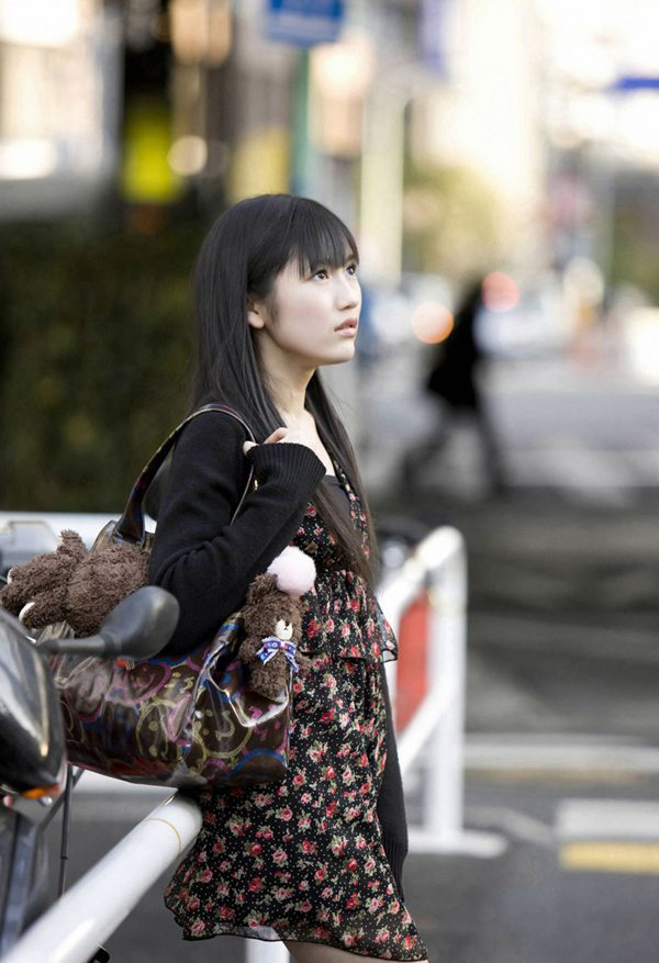 渡边麻友性感写真[2]