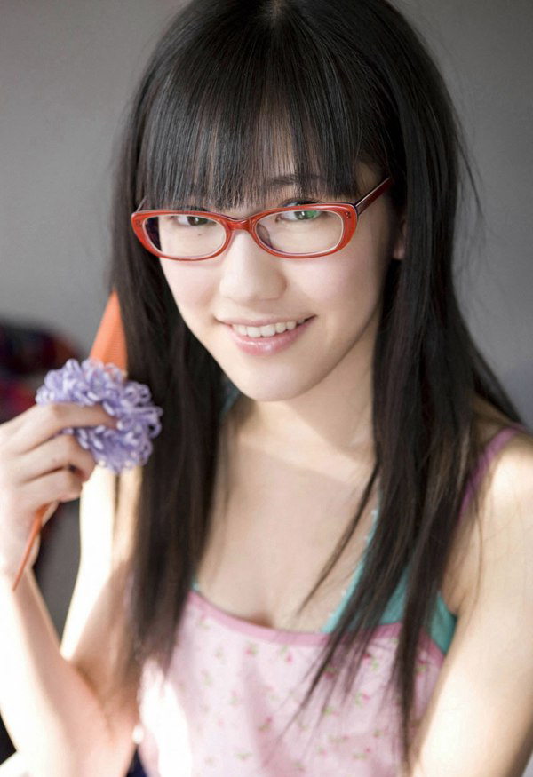 渡边麻友性感写真[3]