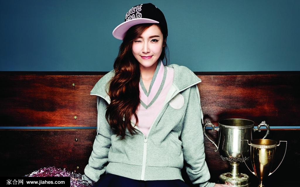 韩国国民女神郑秀妍唯美杂志写真图片[4]