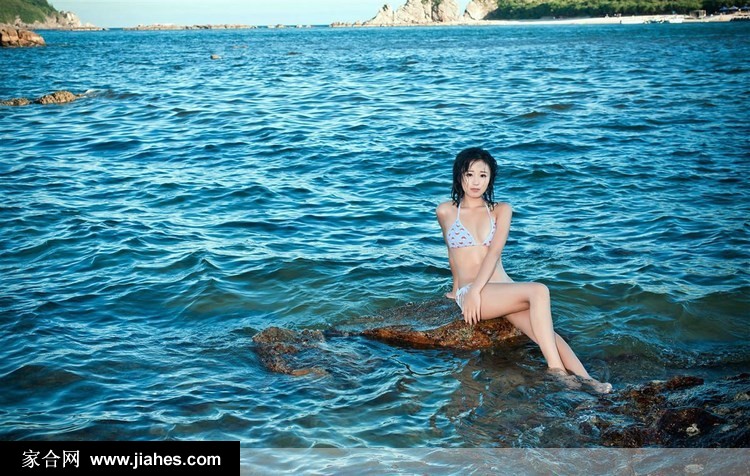 日本性感女郎苍井优香海边湿身露点激情写真图片[8]